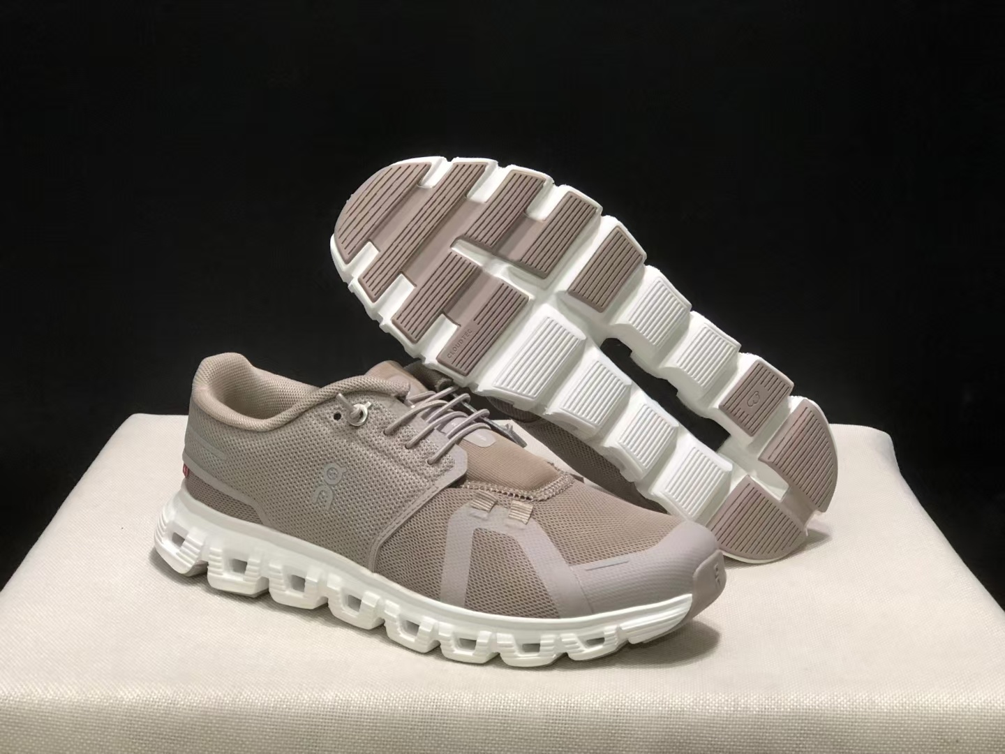 On Cloud 6 2025（J-7）