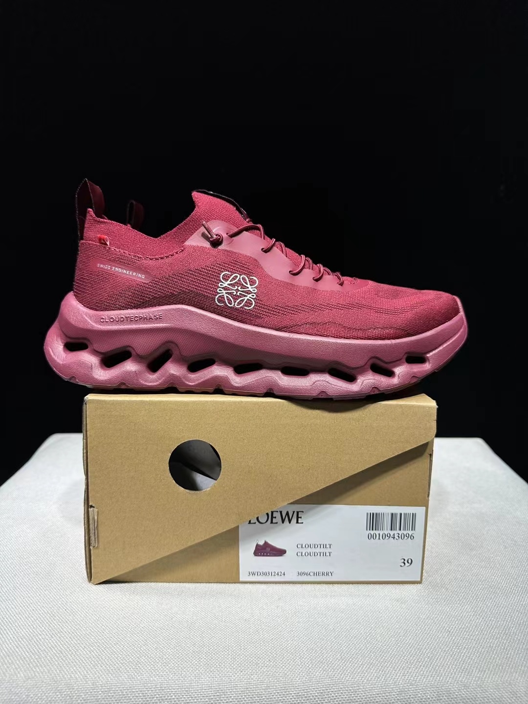 On Cloudtilt X Loewe #531（J-18）