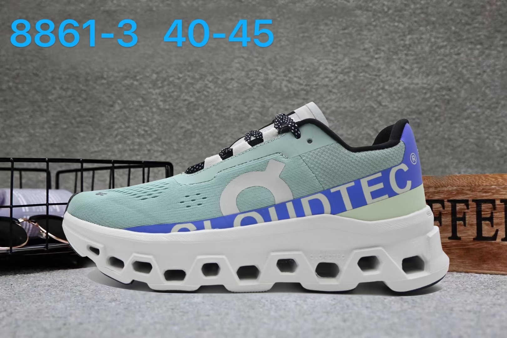 On Running Monster #8861（B30）